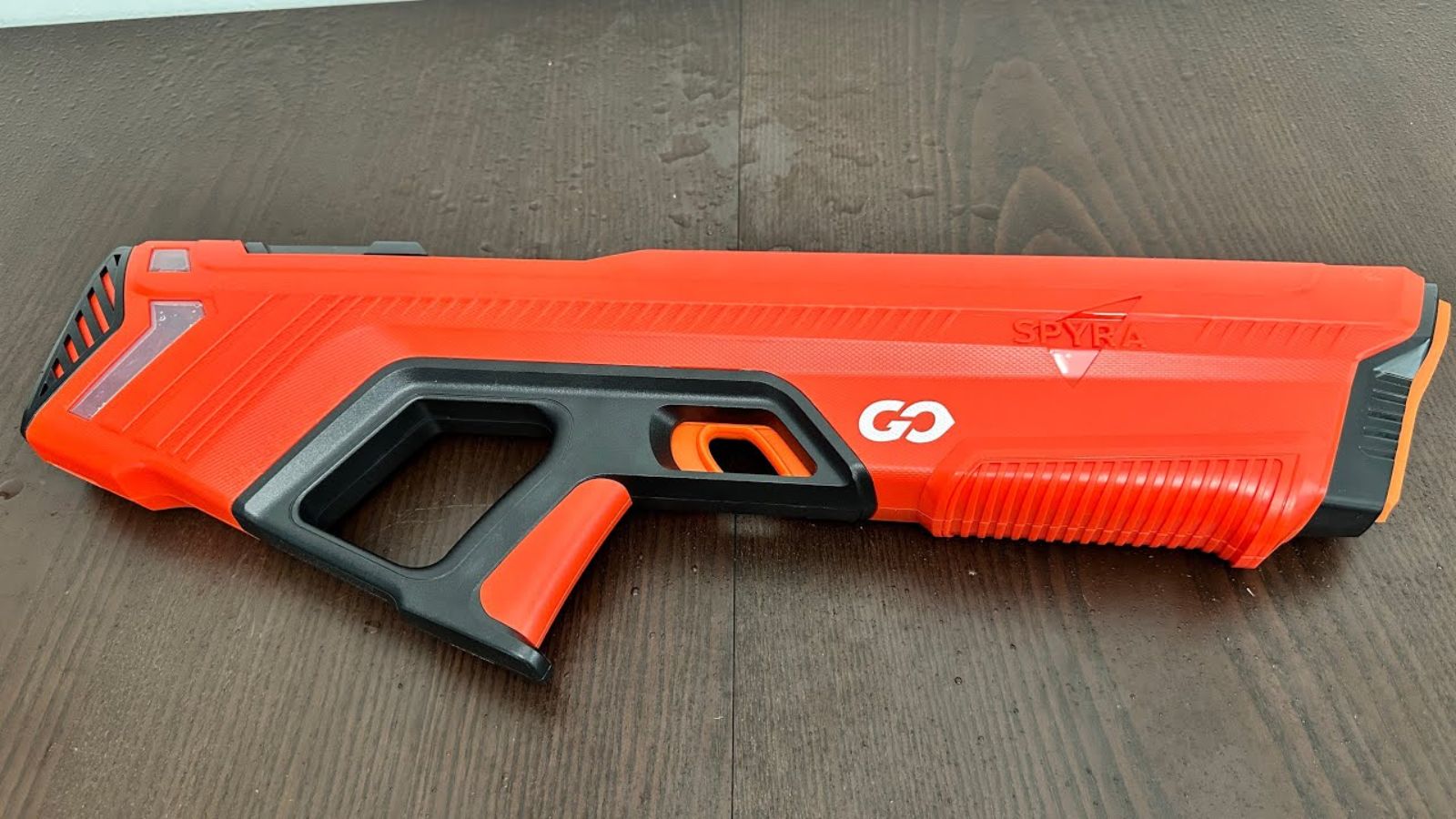 Hombre se disculpa tras acusacion por ataques con pistola de agua de alta potencia